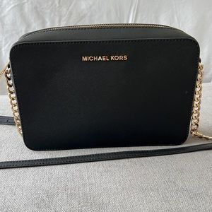 Michael Kors Crossbody Bag